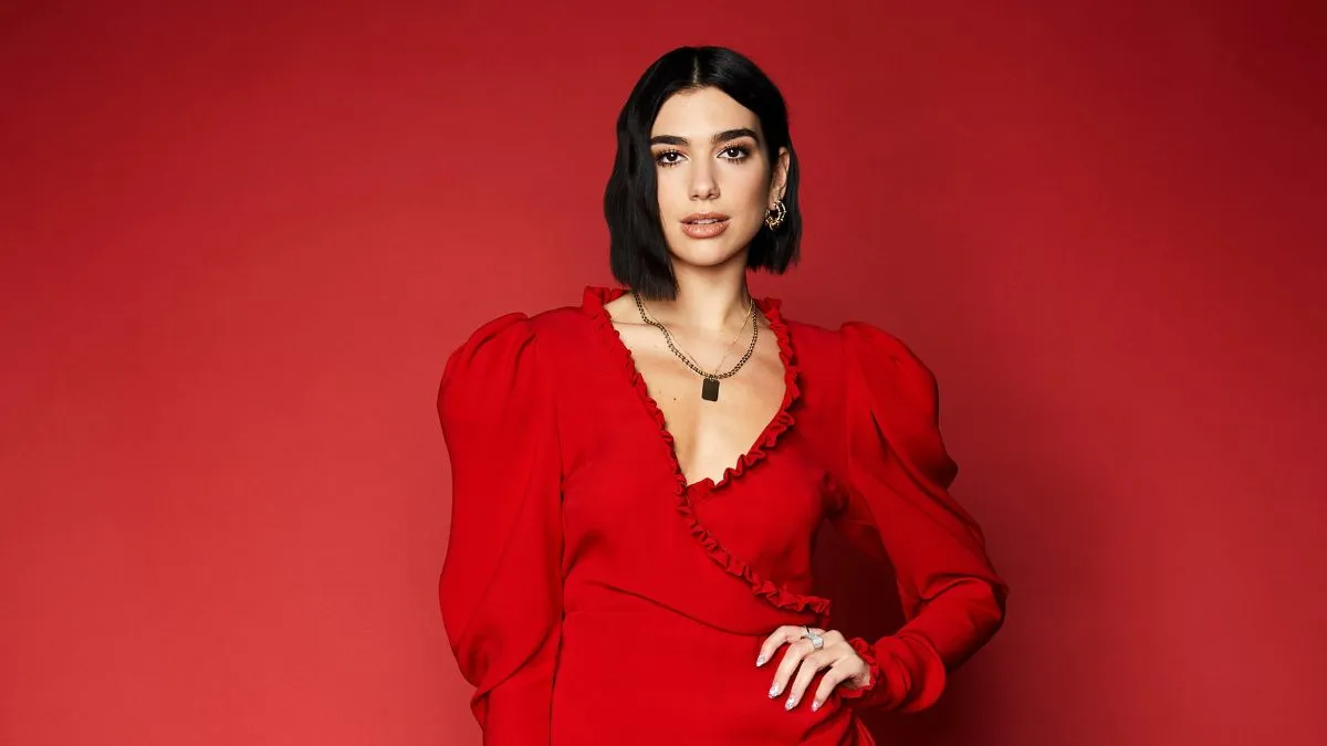 Dua Lipa Biography